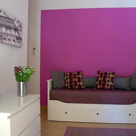 Holiday home Metronio House *